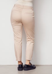 Isay Chino Pant Naisten Housut 54795 112 sand