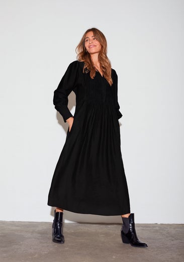 I Say Ane V-Neck Dress Naisten Mekko 57775 900/black